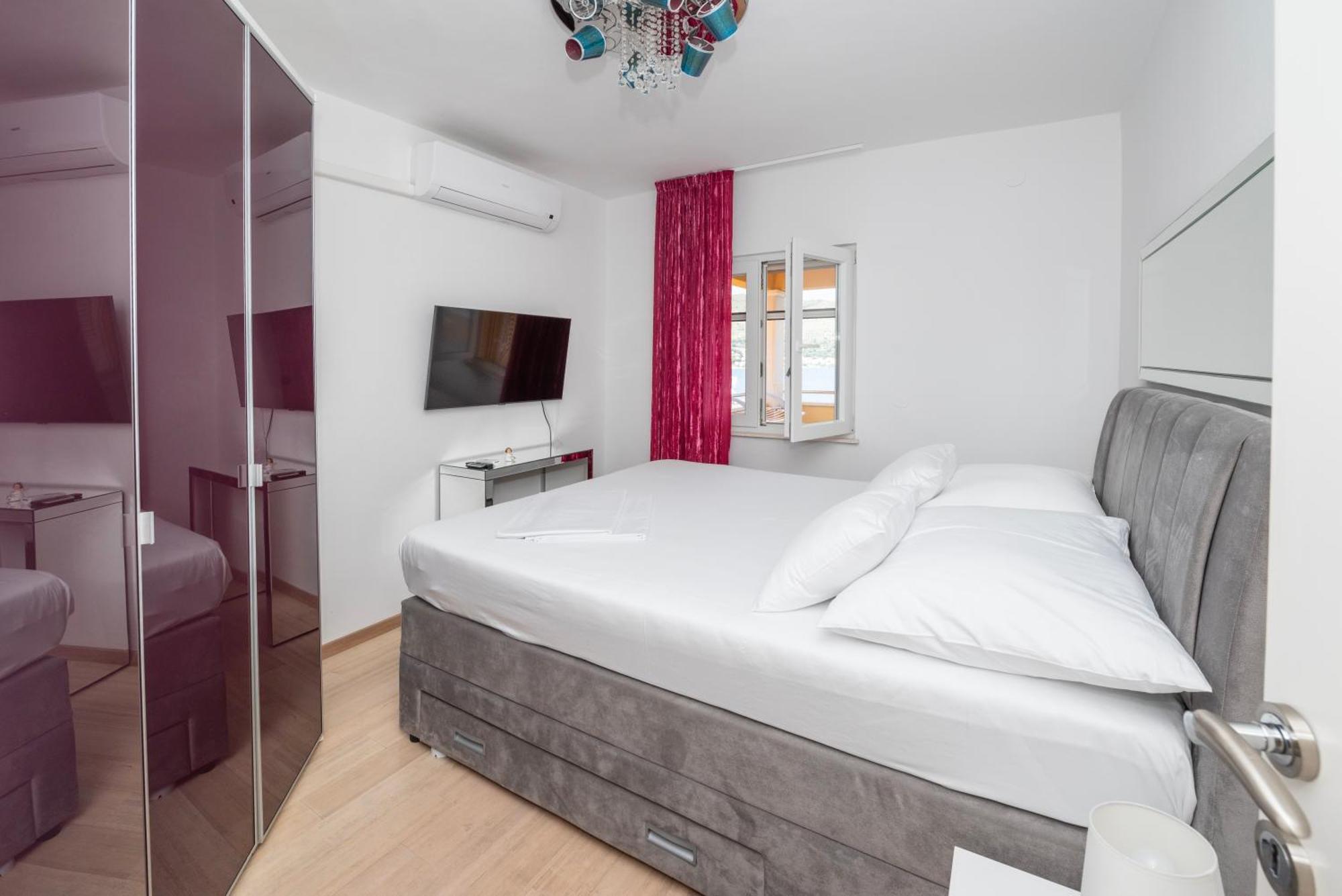 Lavanda Residence With Heated Pool Trogir Split Donji Okrug  Εξωτερικό φωτογραφία