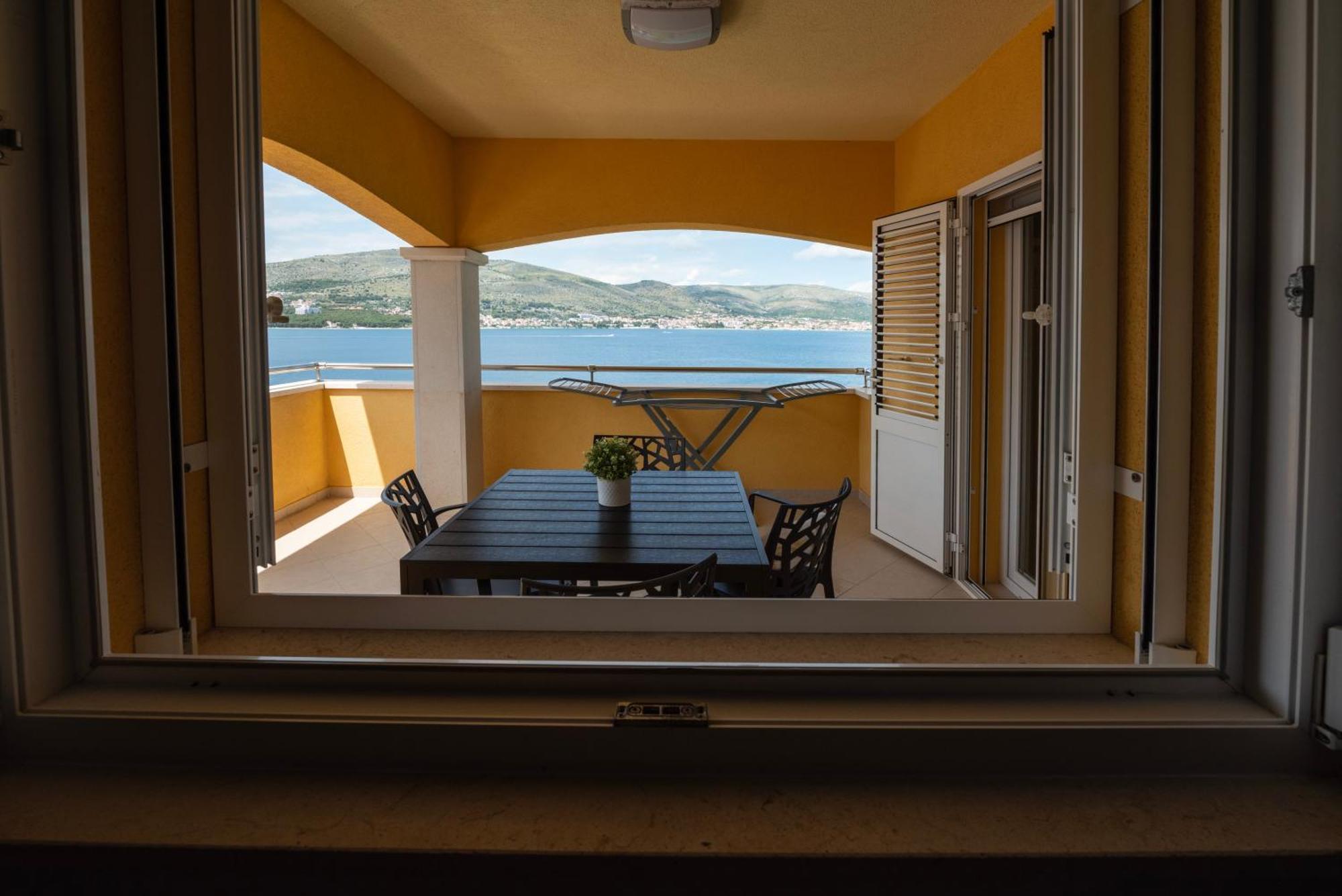 Lavanda Residence With Heated Pool Trogir Split Donji Okrug  Εξωτερικό φωτογραφία