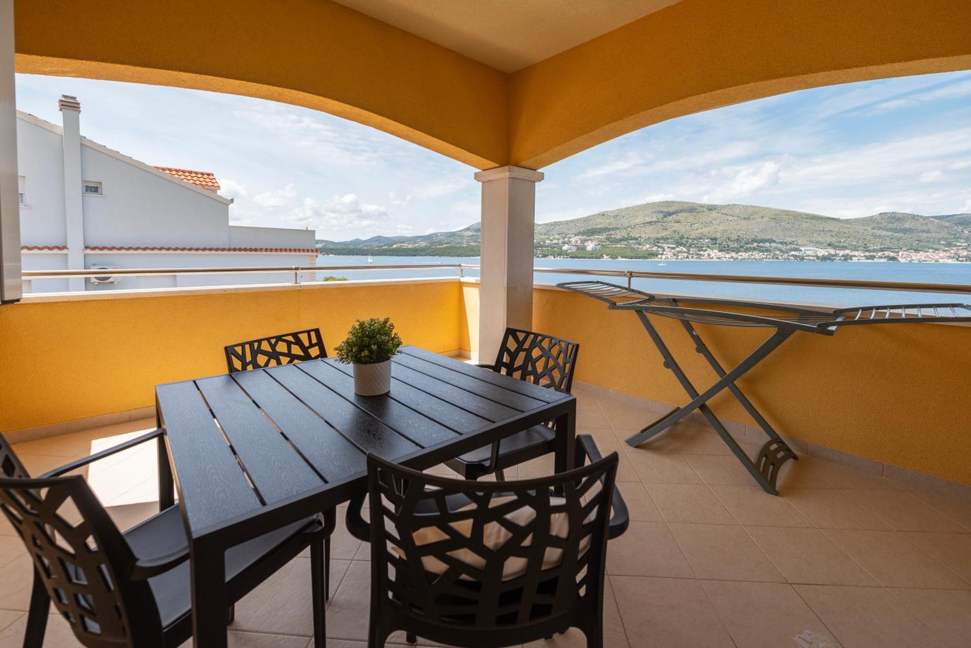Lavanda Residence With Heated Pool Trogir Split Donji Okrug  Εξωτερικό φωτογραφία
