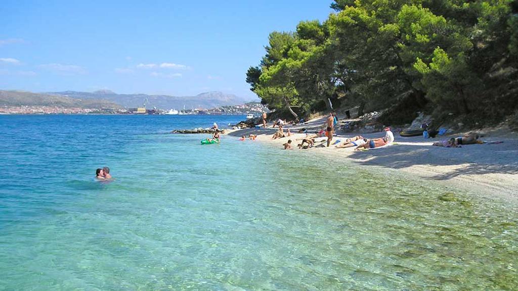Lavanda Residence With Heated Pool Trogir Split Donji Okrug  Δωμάτιο φωτογραφία
